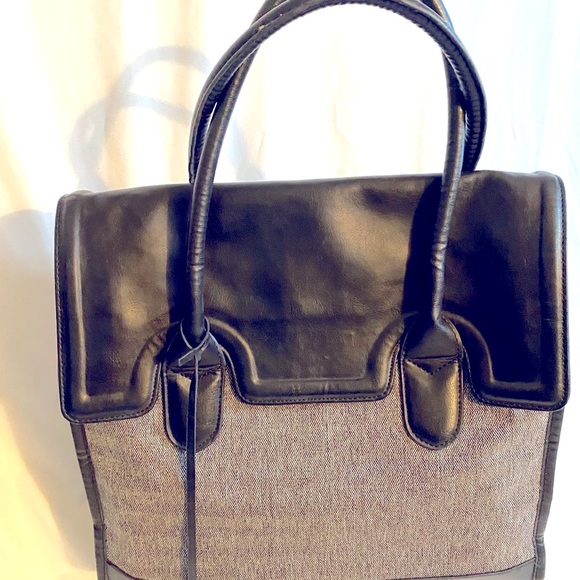 Edina Ronay  London Vintage Leather Tote - Picture 4 of 11